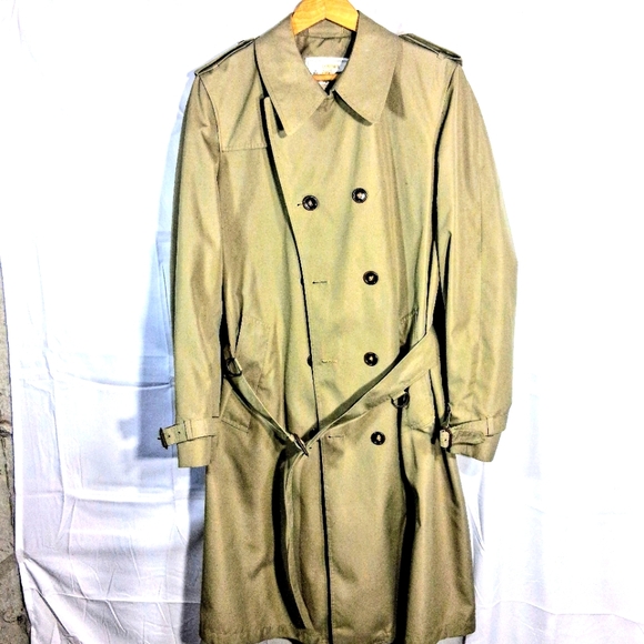London Fog Other - Men's Vintage Grunge London Fog 40 Long Beige/Khaki Trenchcoat/Raincoat